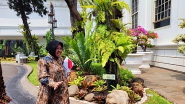 Risma Langsung Kabur Saat Ditanya Soal Mundur dari Kabinet Jokowi