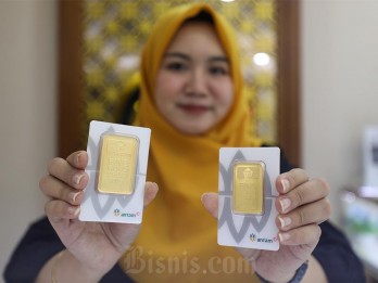 Harga Emas Antam Hari Ini Naik Rp2.000 Jadi Rp1.406.000 per Gram