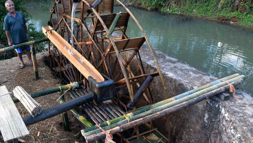 Masuk Musim Kemarau, Petani di Ciamis Gunakan Kincir Untuk Irigasi Sawah