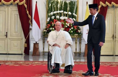 Pidato Lengkap Paus Fransiskus saat Bertemu Presiden Jokowi di Istana Negara