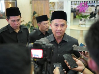 Bey Machmudin Ikuti Evaluasi Kinerja Triwulan IV Penjabat Gubernur