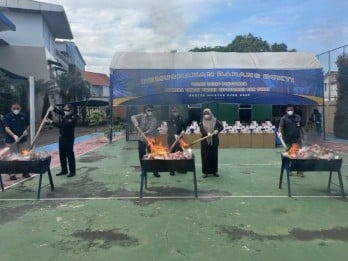 10 Juta Batang Rokok Ilegal Dimusnahkan di Aceh