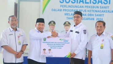 Didukung DBH Sawit, Ratusan Petani Kabupaten Siak Terlindungi BPJS Ketenagakerjaan