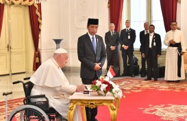 Pesan Paus Fransiskus di Buku Tamu Istana: God Bless Indonesia!