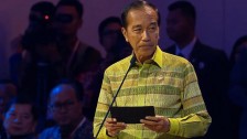 Jokowi Wanti-wanti KPU Soal Politik Identitas di Pilkada 2024