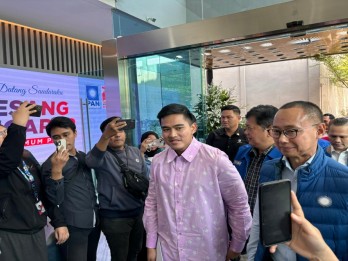 Kaesang Nongol di Kantor PSI Usai Viral Dugaan Gratifikasi Jet Pribadi