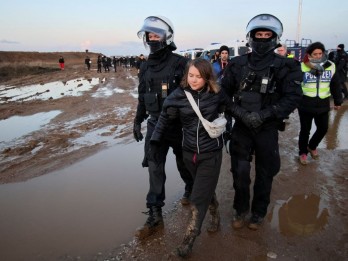 Aktivis Lingkungan Greta Thunberg Ditangkap di Denmark Saat Demo Dukung Palestina