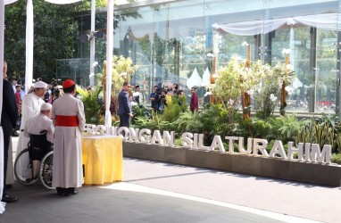 Pesan Simbolis Paus Fransiskus di Balik Terowongan Silaturahim