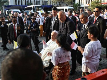 Haru Ana Nur Awalia, Scholas Occurrentes dan Karya Paus Fransiskus