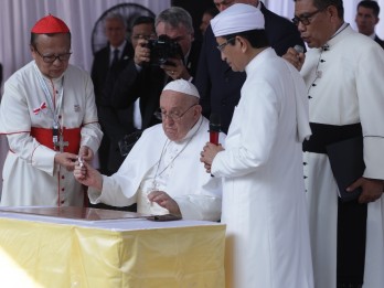 Paus Fransiskus Hidup dengan Satu Paru, Bisakah Hidup Normal?