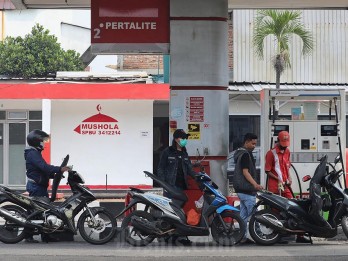 Luhut Sebut Pembatasan Konsumen Pertalite Tunggu Lampu Hijau Jokowi