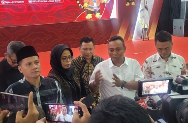 KPU Tetapkan 4 Bapaslon Pilgub Jabar Lolos Tes Kesehatan