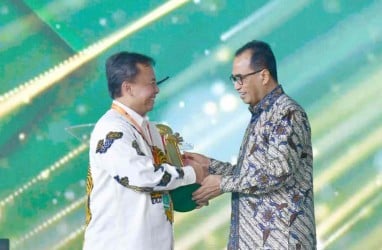 Pemerintah Provinsi Jabar Raih Wahana Tata Nugraha Wiratama 2024