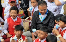 Jabar Mulai Uji Coba Program Makan Bergizi ke 400 Siswa SD di Sumedang