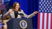 Debat Pilpres AS, Kamala Harris Tuding Donald Trump 'Jual' AS ke China