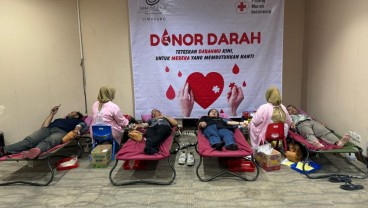 Sambut Hari PMI, Grand Candi Hotel Semarang Gelar Donor Darah