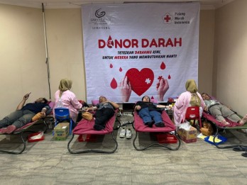 Sambut Hari PMI, Grand Candi Hotel Semarang Gelar Donor Darah