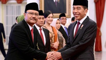 Jokowi Buka-bukaan Alasan Lantik Gus Ipul Gantikan Risma Jadi Mensos