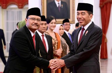 Jokowi Buka-bukaan Alasan Lantik Gus Ipul Gantikan Risma Jadi Mensos