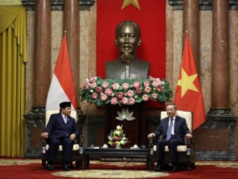 Patung Ho Chi Minh di Tengah Pertemuan Prabowo dan Presiden Vietnam