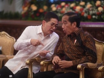 Golkar, PDIP Hingga Kadin 'Bergejolak' di Akhir Jabatan Jokowi