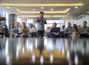 Presdir Adira Finance Dewa Made Susila Berbagi Pengalaman Dalam Mempimpin Sebuah Perusahaan