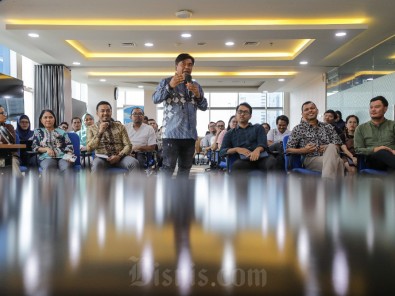 Presdir Adira Finance Dewa Made Susila Berbagi Pengalaman Dalam Mempimpin Sebuah Perusahaan