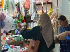 Pasar Negara Mulai Beroperasi, Ratusan Pedagang Mulai Berjualan