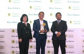 Dirut BPD Bali Dinobatkan sebagai The Best CEO BPD BIFA 2024