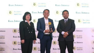 Dirut BPD Bali Dinobatkan sebagai The Best CEO BPD BIFA 2024