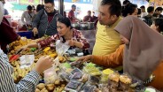 Pontianak Beri 12 UMKM Kuliner Peralatan Produksi Kue