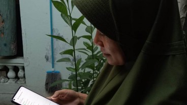 Menangkap Kilau Emas Ala Ibu Rumah Tangga di Kuningan