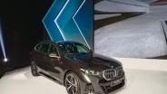 BMW Luncurkan BEV i5 Touring Terbaru: Harga Fantastis, Stok Terbatas