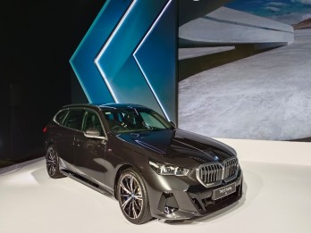 BMW Luncurkan BEV i5 Touring Terbaru: Harga Fantastis, Stok Terbatas