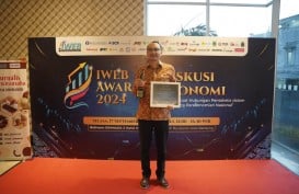 Bank BJB Raih Penghargaan Pengembangan UMKM Terbaik Dari IWEB