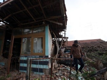 Korban Gempa di Kabupaten Bandung Kekurangan Tenda dan Logistik