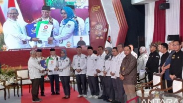 KPU Resmi Tetapkan 4 Paslon Peserta Pilgub Jabar 2024