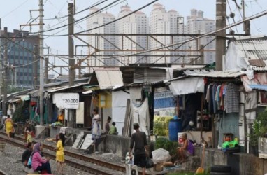 KAI Respons Insiden Tewasnya 4 Orang Anak Tertabrak Kereta di Karawang