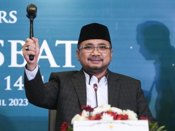 Yaqut Mangkir Rapat Evaluasi Haji, Wamenag: Sedang Ada di Paris