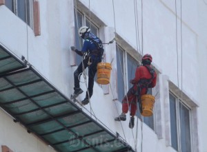 Pemutusan Hubungan Kerja Meningkat