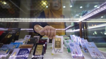 Harga Emas 24 Karat Antam Hari Ini Turun ke Rp1,44 Juta per Gram