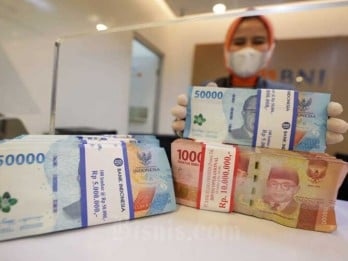 Rupiah Dibuka Menguat Tipis ke Level Rp15.196,5 per Dolar AS