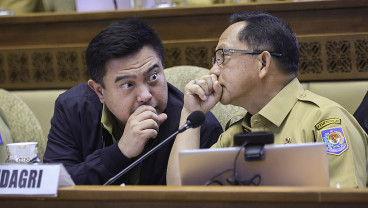 Raker Komisi II DPR Dengan Menteri Dalam Negeri