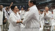 Momen Manis Prabowo Lempar Candaan ke Titiek Soeharto di Acara Gerindra