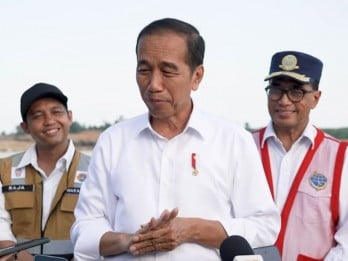 Jokowi Usai Mendarat Perdana di Bandara IKN: Mulus, Sangat Bagus