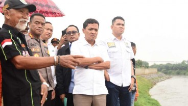 Komisi III DPR Tinjau TKP Penemuan 7 Mayat di Kali Bekasi, Telusuri Penyebab Insiden