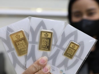 Harga Emas 24 Karat Antam Hari Ini Naik ke Rp1,46 Juta per Gram