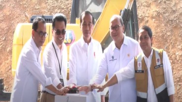 Jokowi Groundbreaking Hutan Kota Plataran di IKN, Rampung Tahun Depan