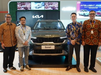 Kia Resmi Luncurkan The New Kia Sonet di GIIAS Bandung 2024