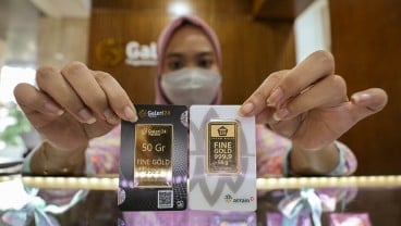 Harga Emas 24 Karat Antam Hari Ini Turun Tipis ke Rp1,46 Juta per Gram